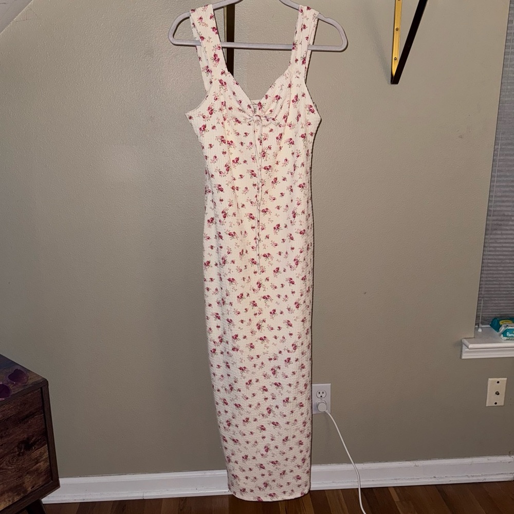 NWT See You Monday Floral Cream Floral Midi Dress